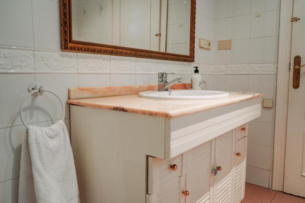 Casa Modernista "La Trinidad" Villa Sagunto Bagian luar foto